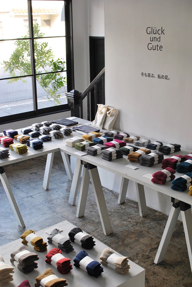 Glück und Gute pop up store at keiokairai